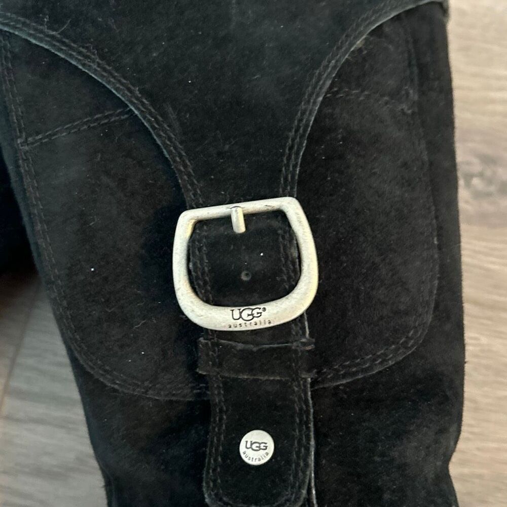 UGG Authentic Women's Size 9 Cargo III Black Suede Sheepskin Boots black warm wi - Picture 2 of 9